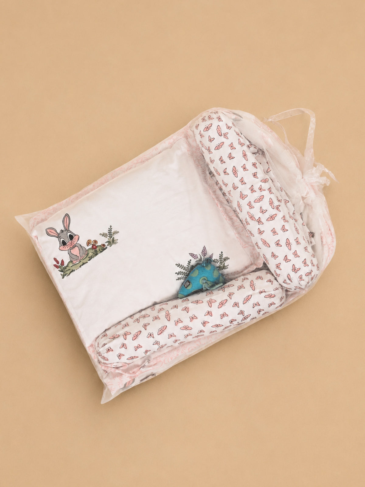 Peter Bunny Crib Set