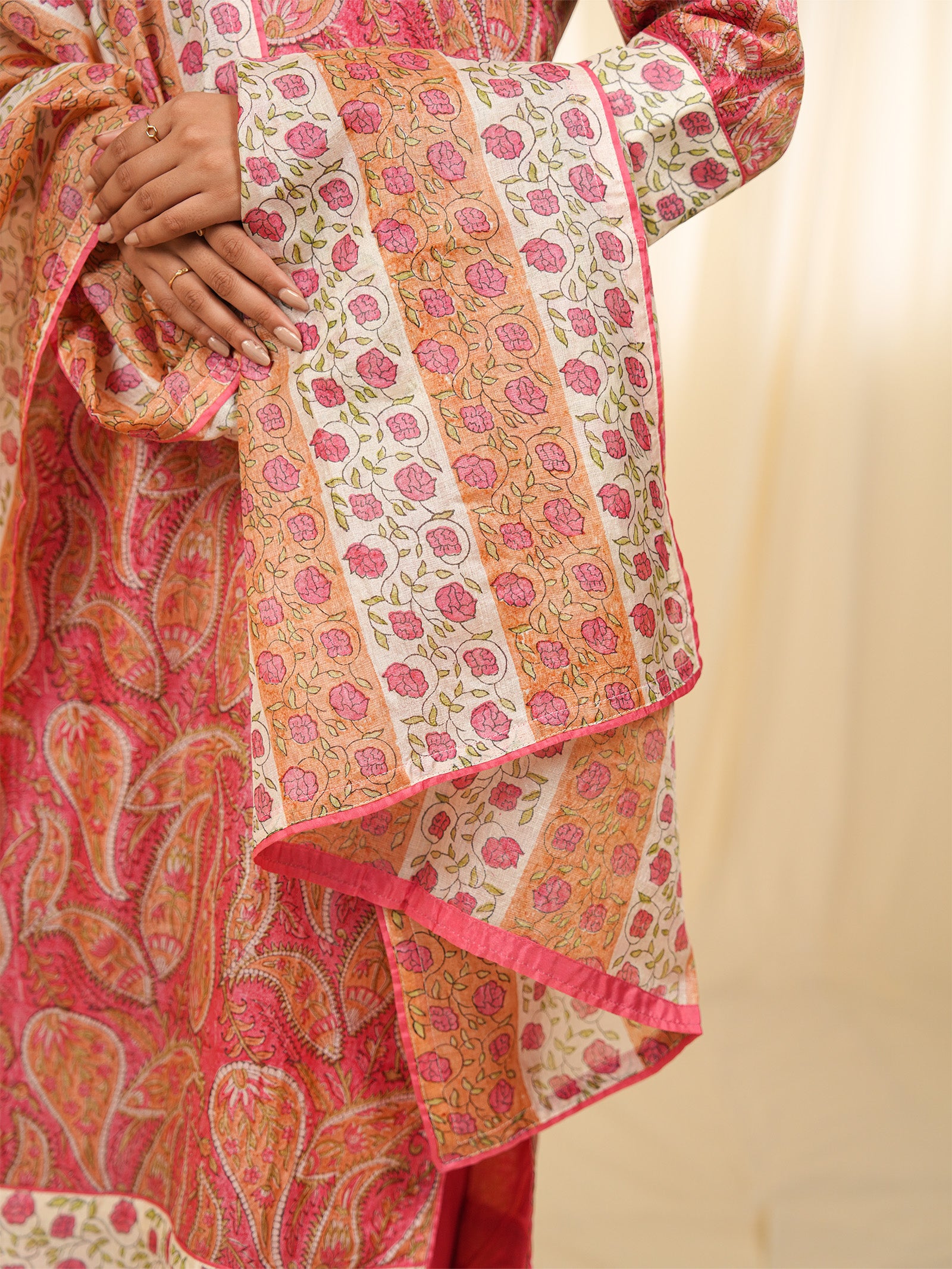 Pink Paisley Tussar Silk Dupatta