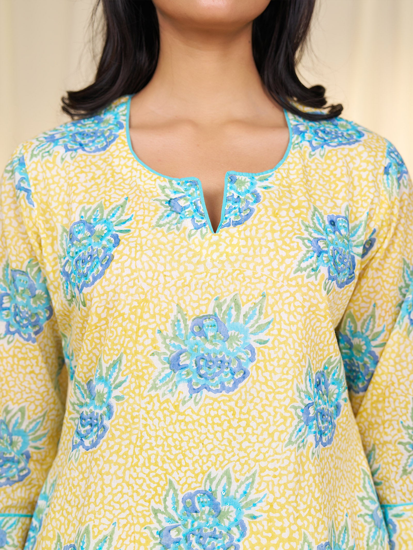 Neela Peela Cotton Kurta