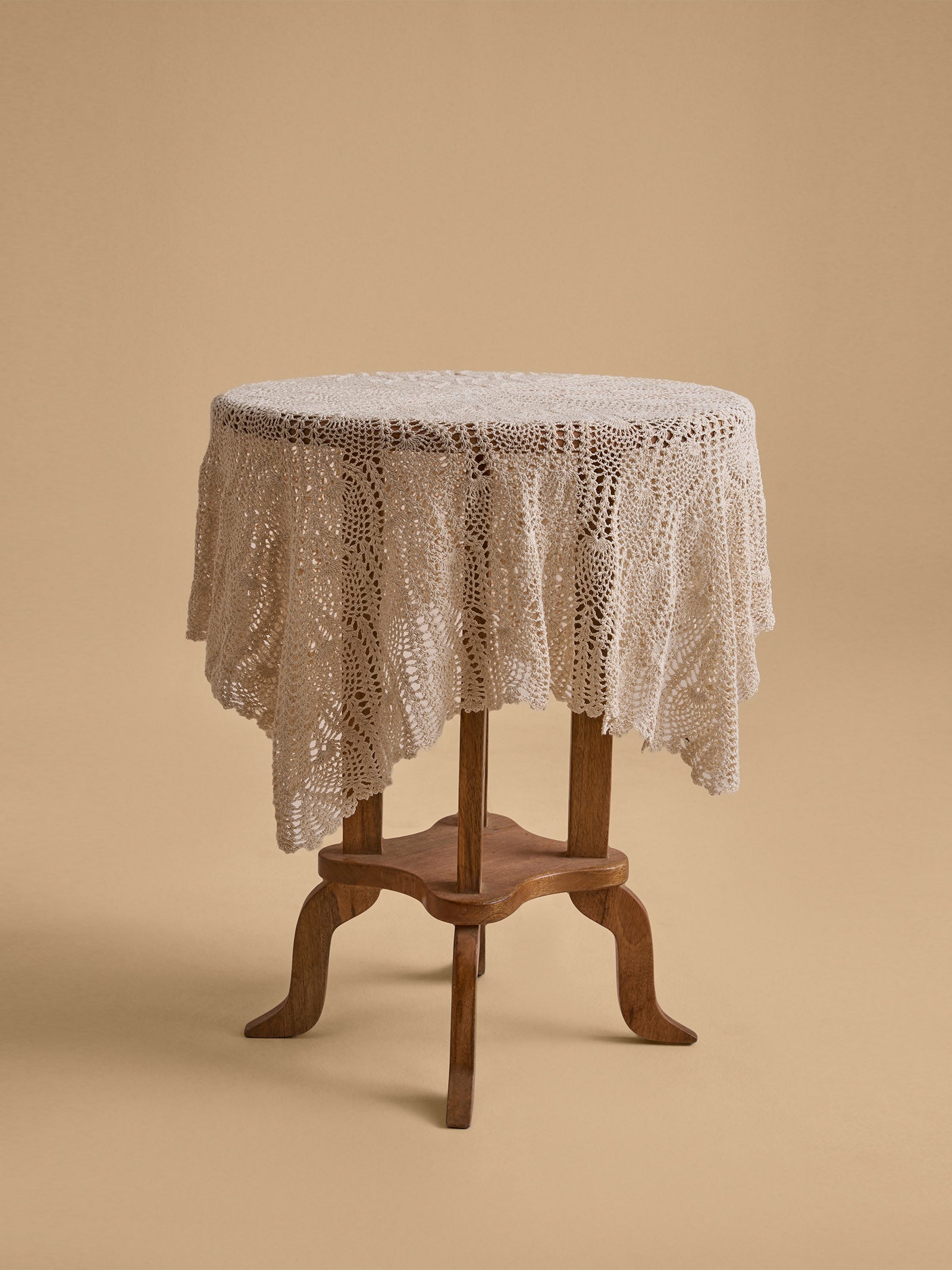 Crochet Round Table Cover