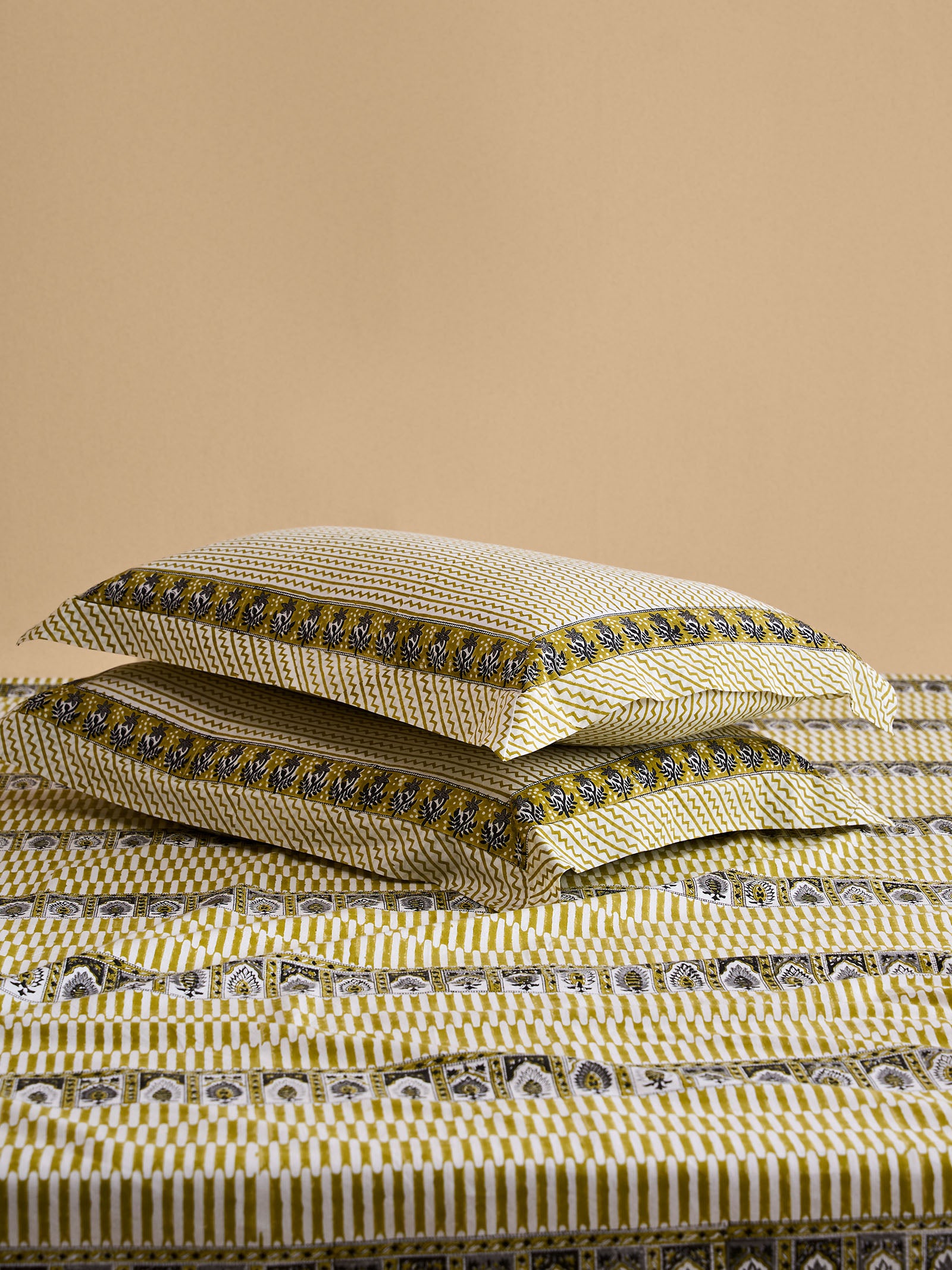 Kumbhalgarh Pillow Cover ( Set of 2 )