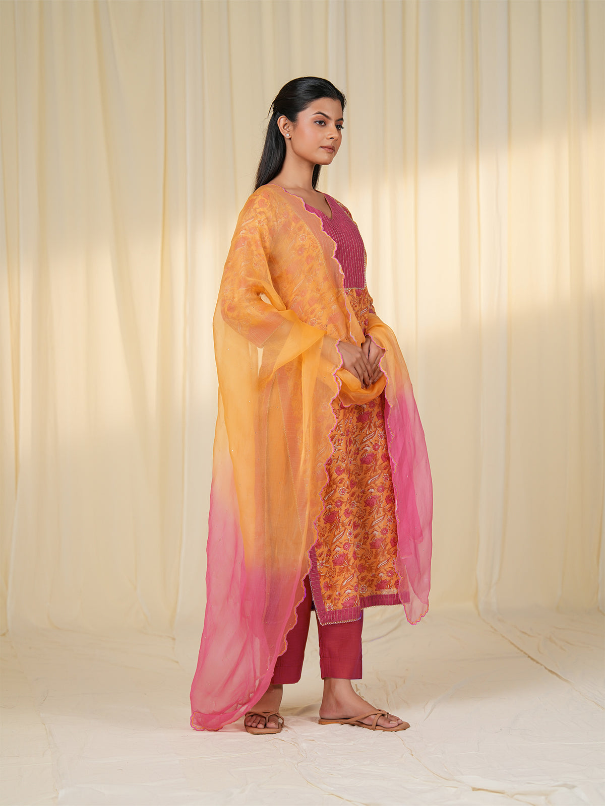 Sada Suhagan Cosmos Valley Organza Dupatta