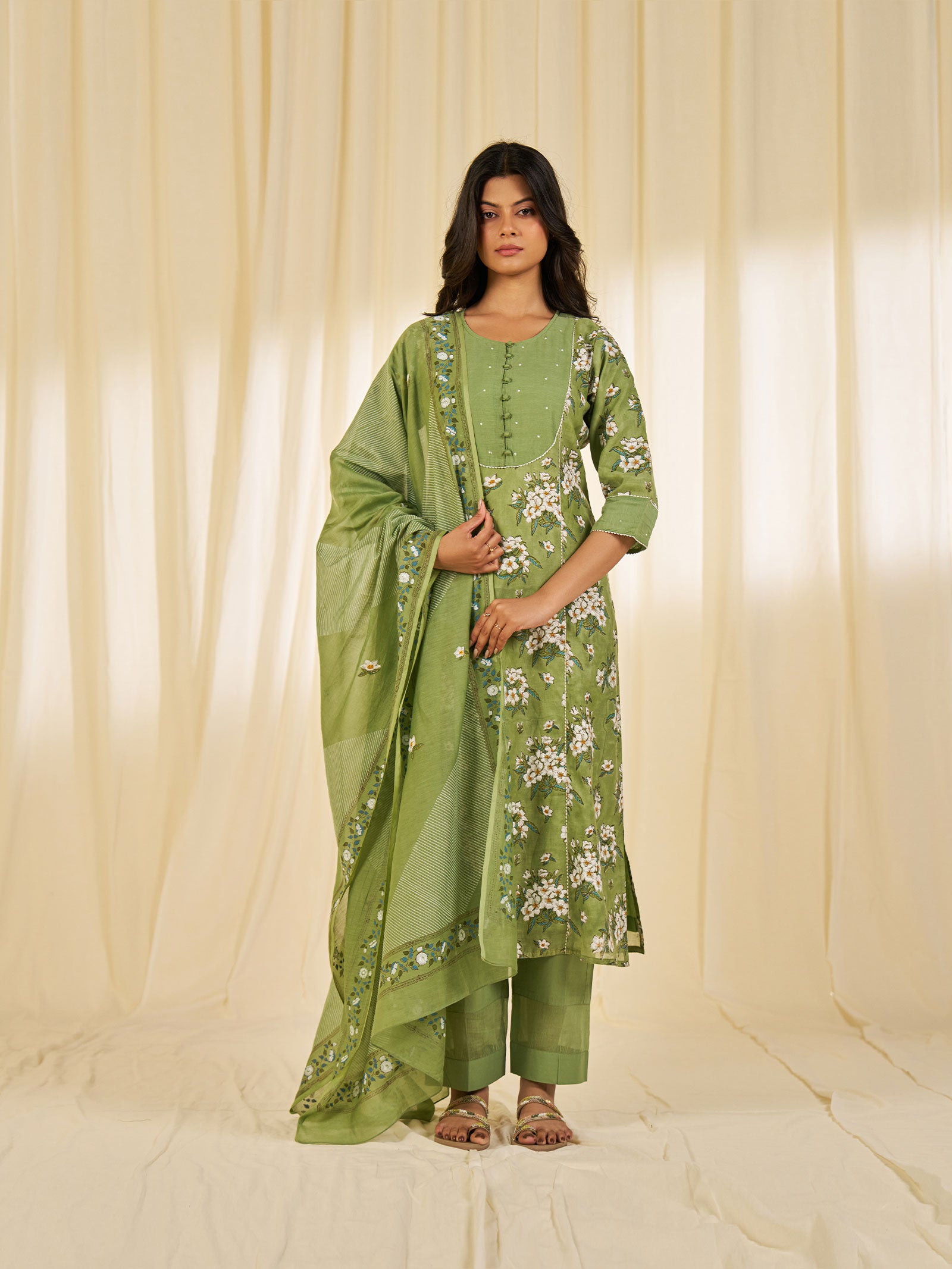 Sadabahar Chanderi Kurta