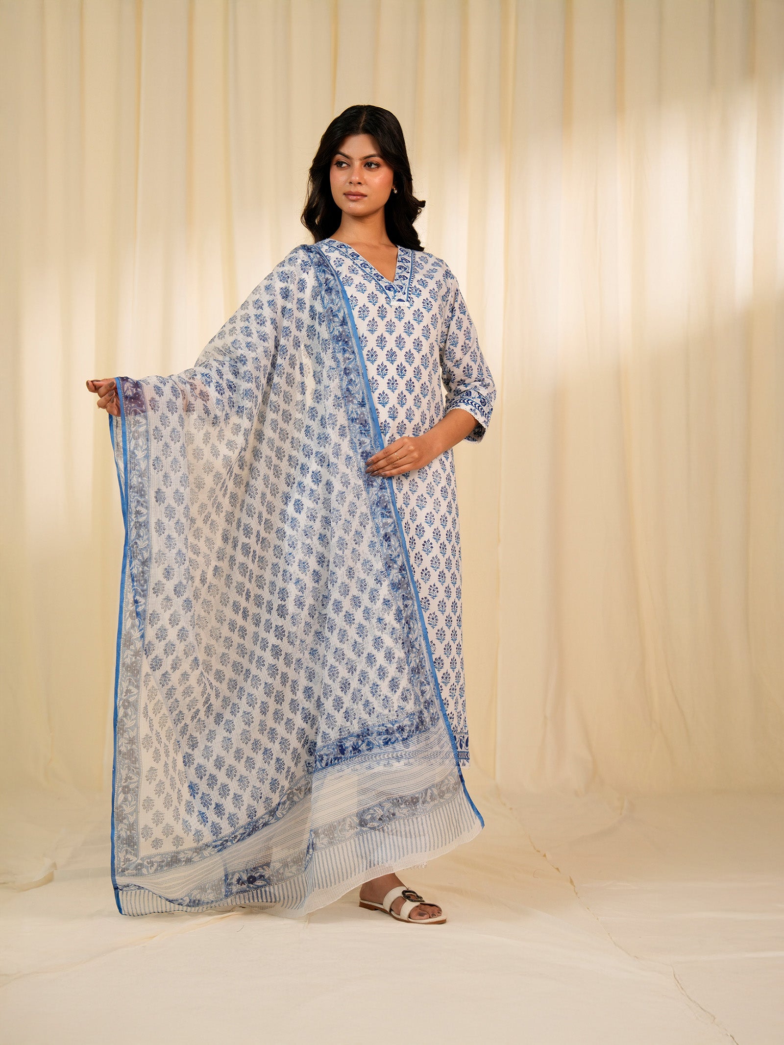 Jal - Sagar Kota Dupatta