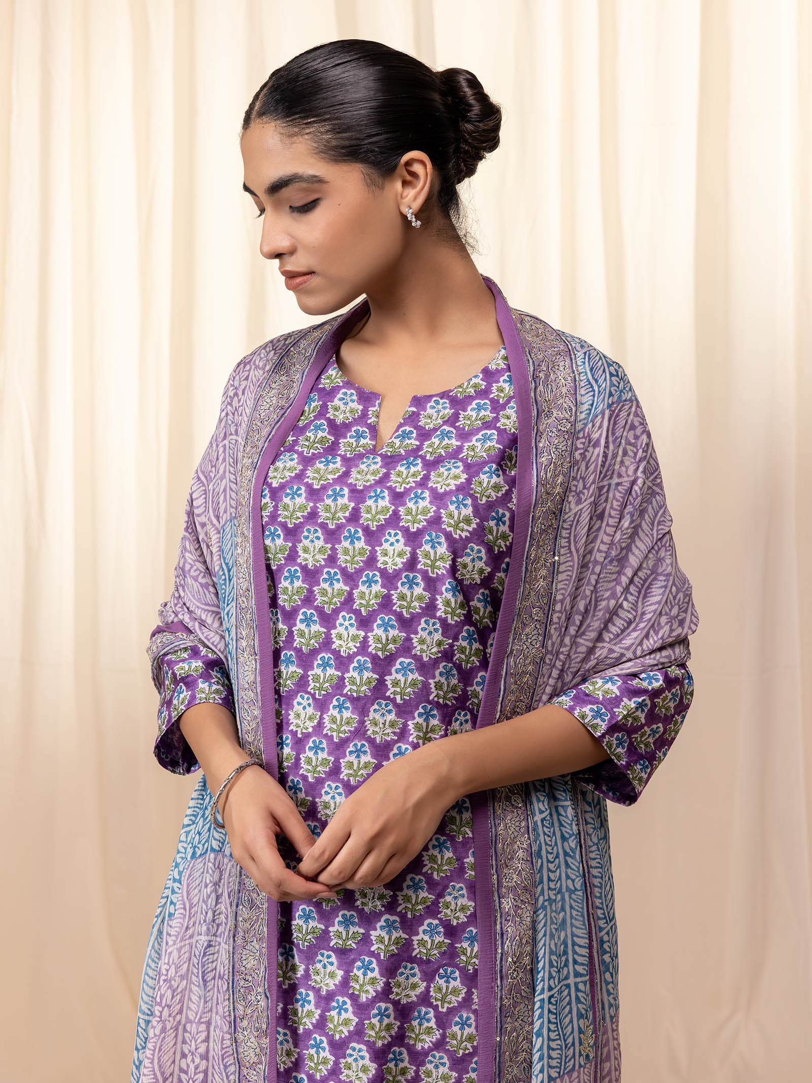 Sakhi Saheliya Purple Chiffon Dupatta