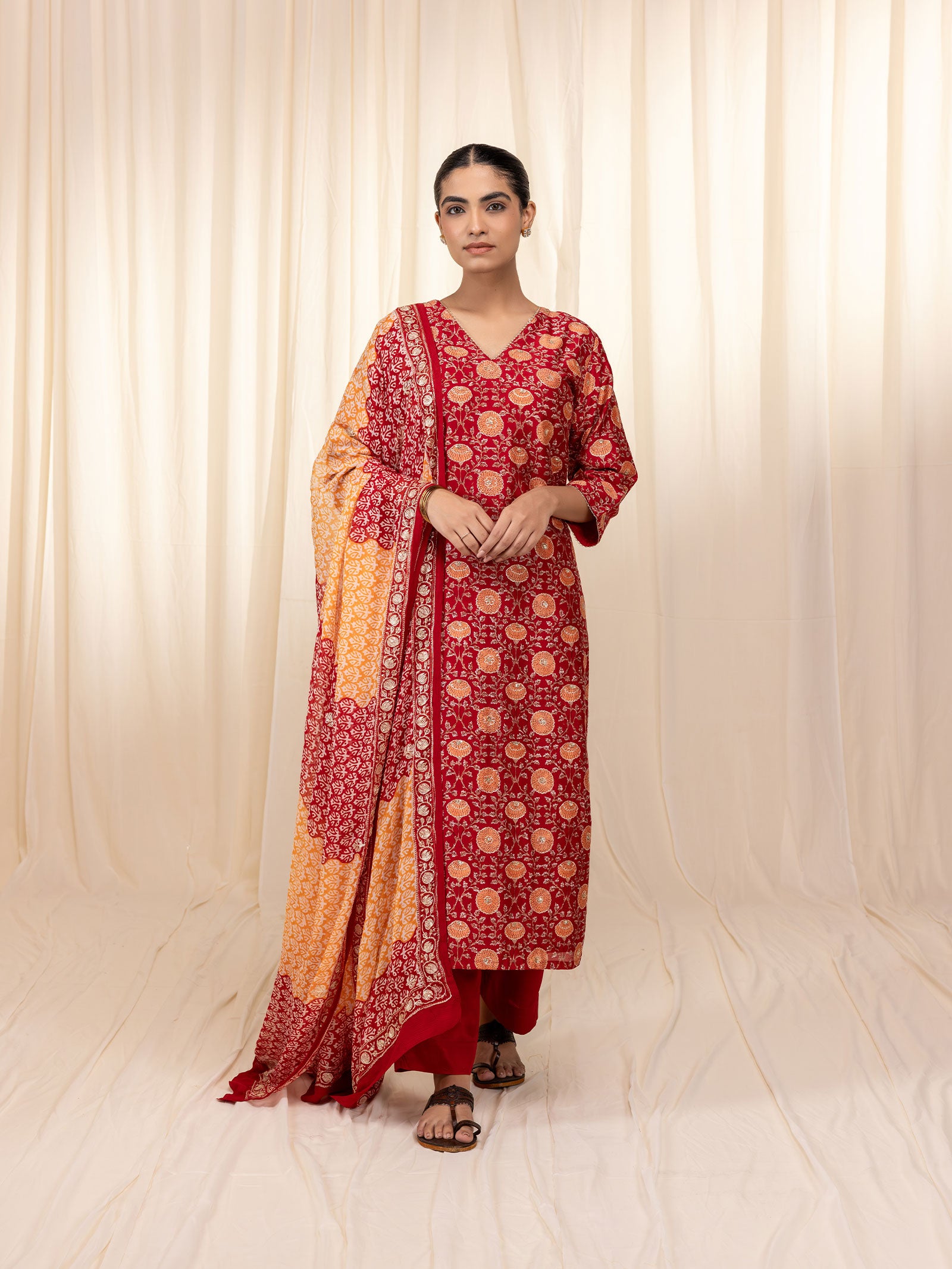 Sakhi Saheliya Red Chanderi Kurta