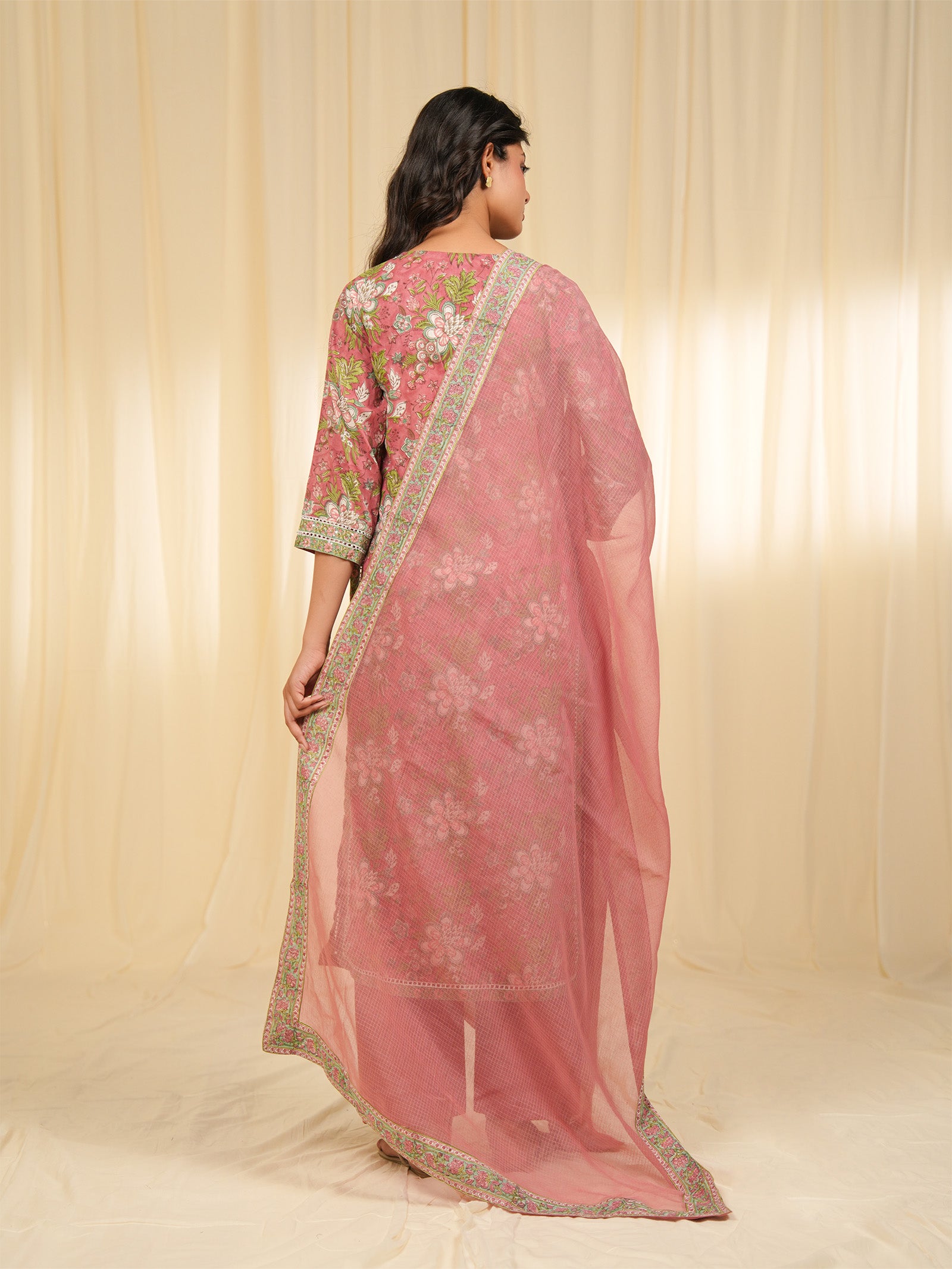 Sanam Kota Dupatta