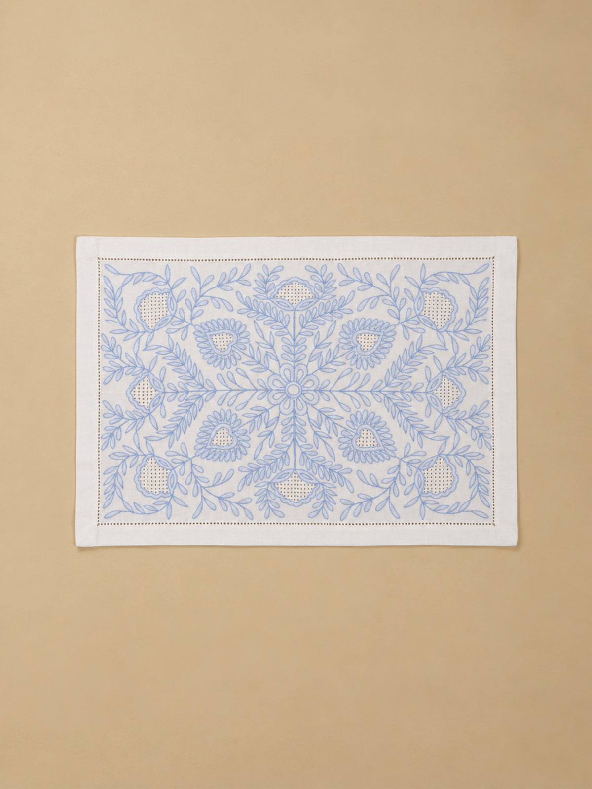 Shadow Emb. Blue (Runner & 6 Mats)