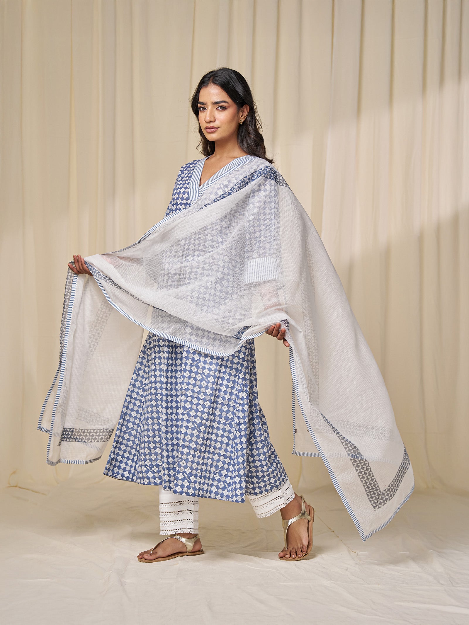 Cloudy Mist Kota Doria Dupatta