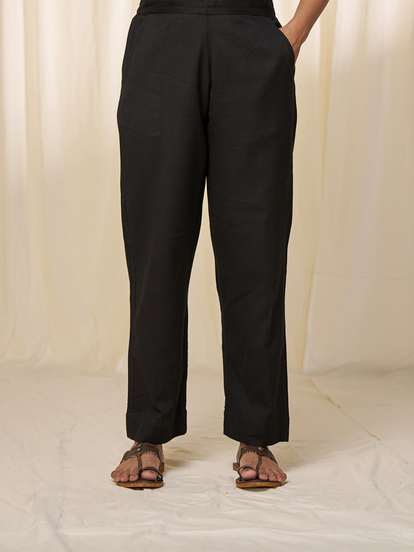 Black Pepper Twill Straight Pants