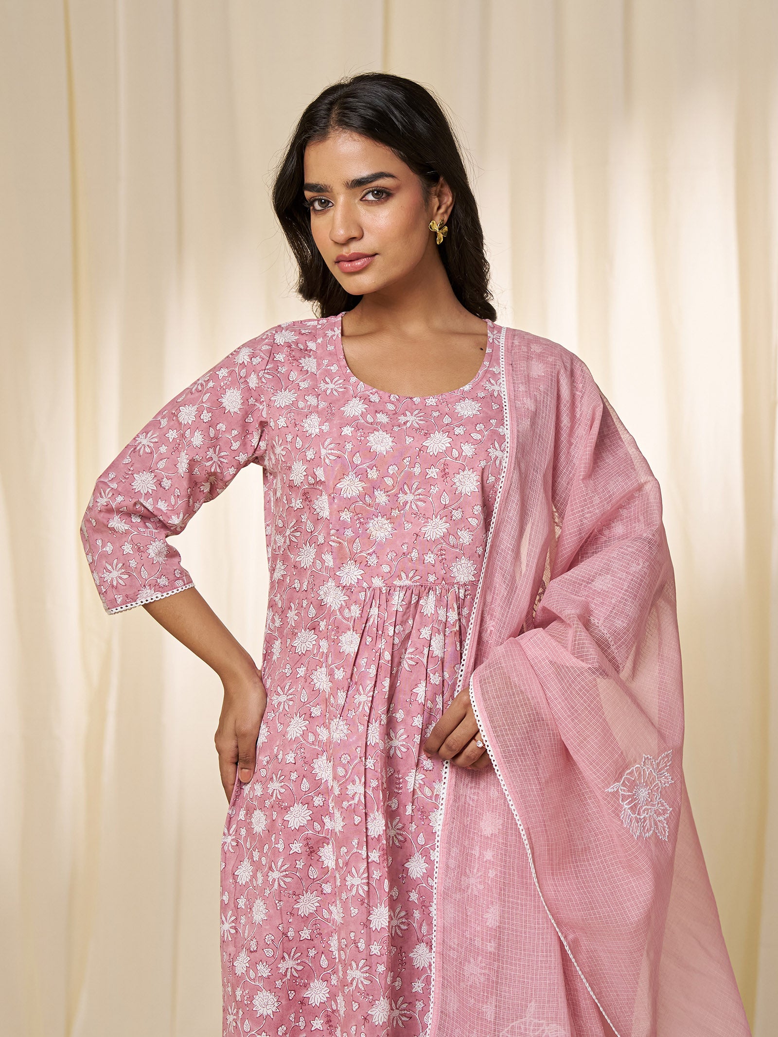 Gulabi Kota Doria Dupatta