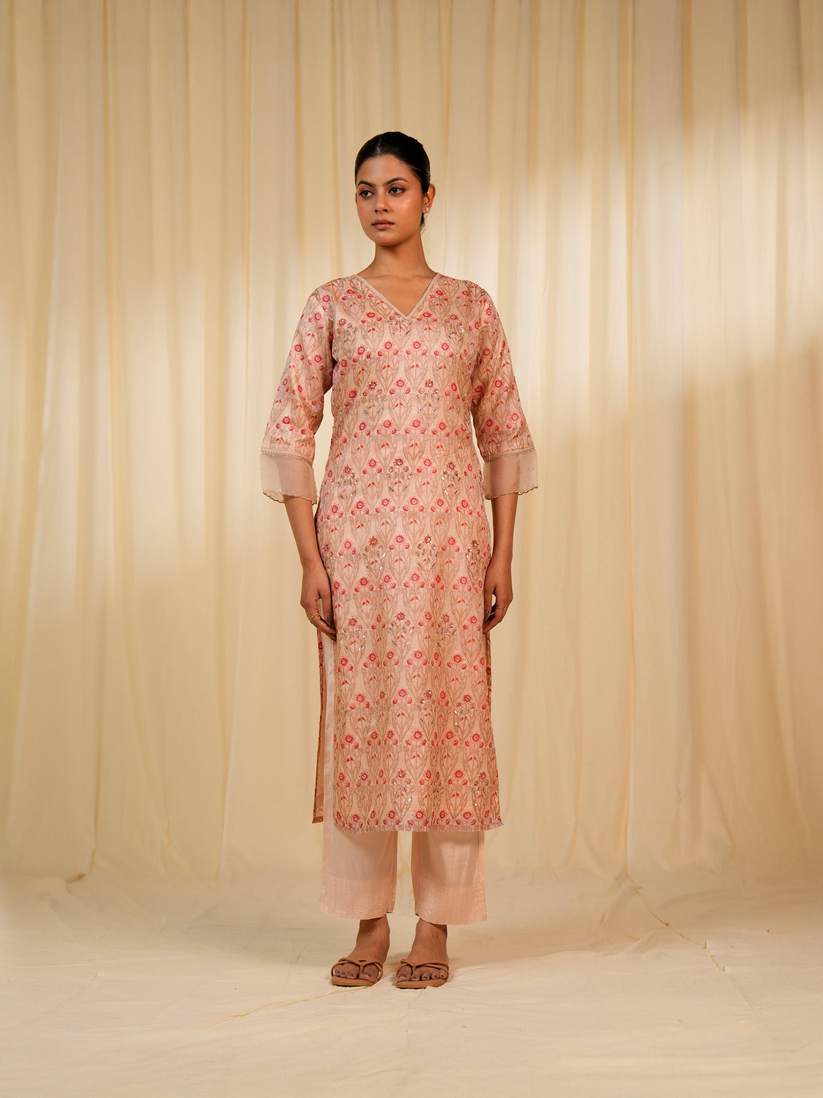 Sunhera Gulab Tussar Silk Kurta