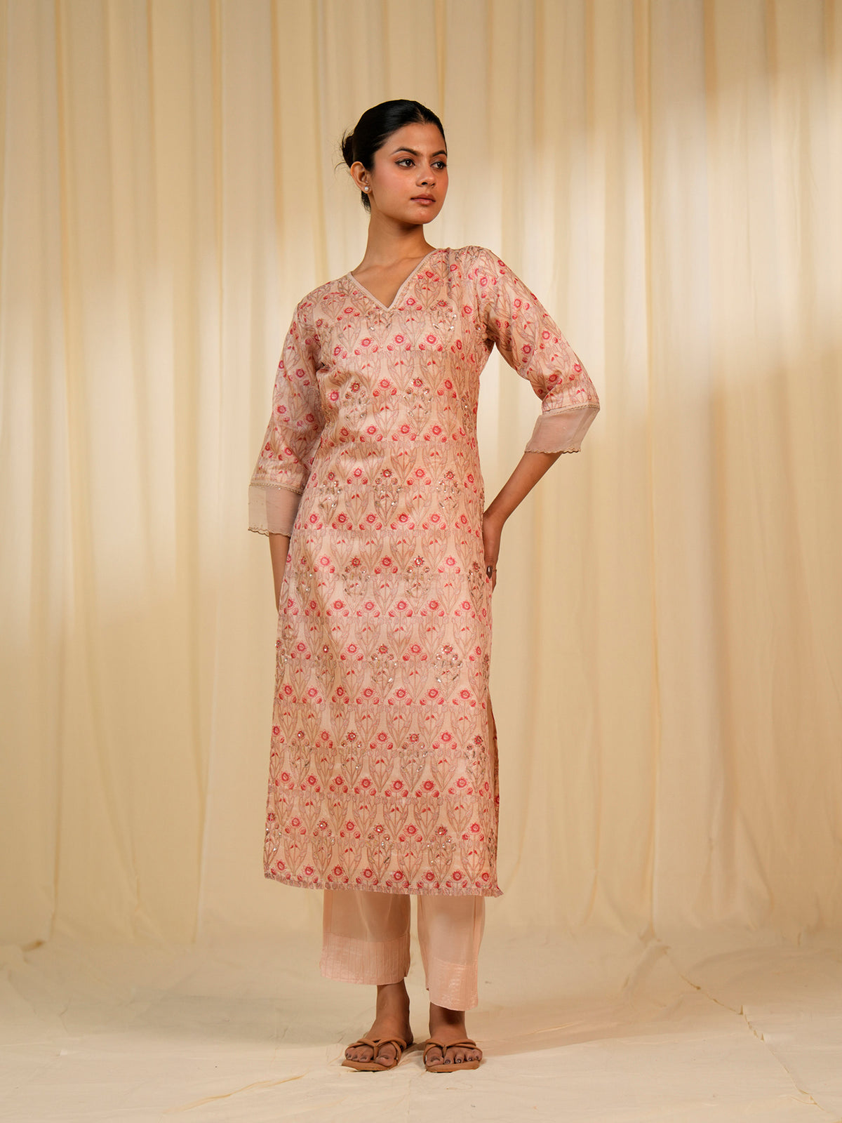 Sunhera Gulab Tussar Silk Kurta