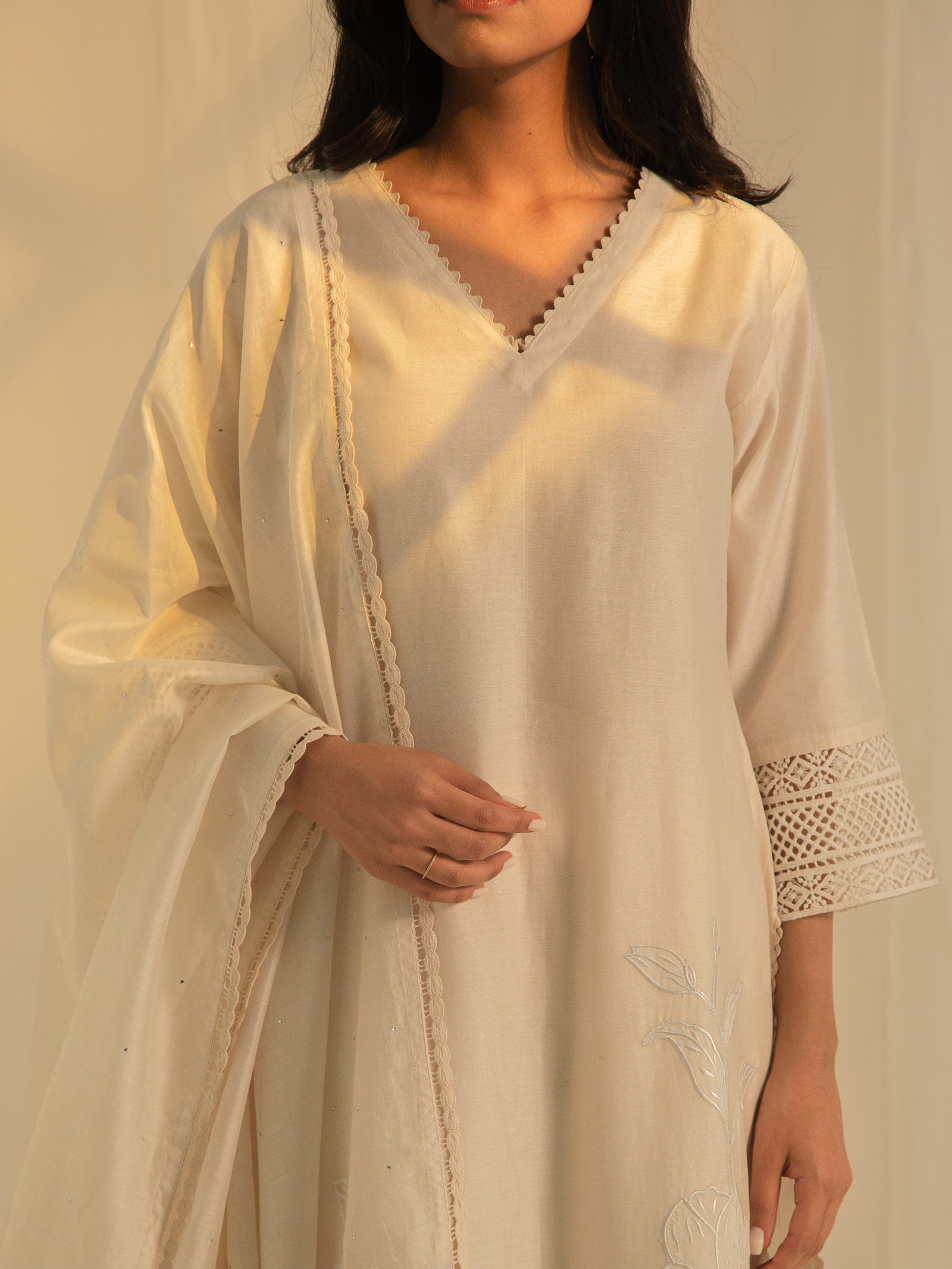 Cream Bisque Chanderi Dupatta