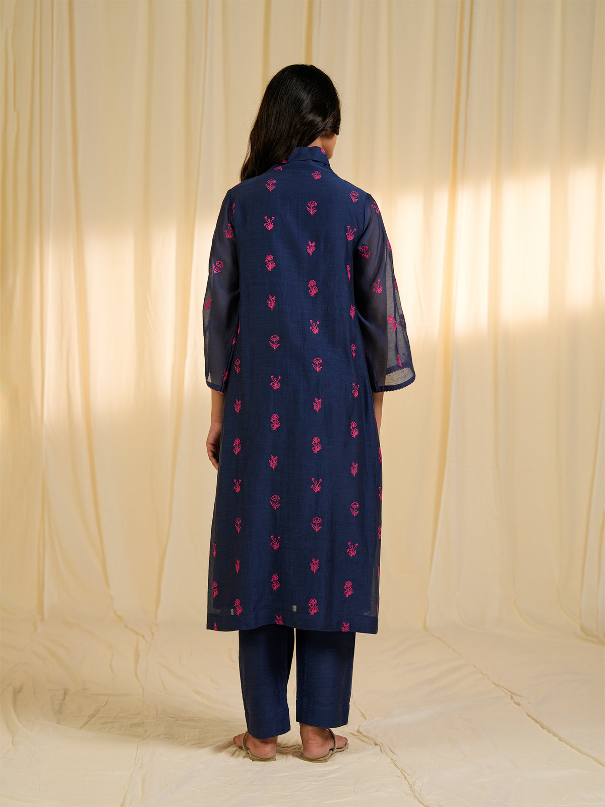 Thread Poetry Ink Flow Chanderi Kurta