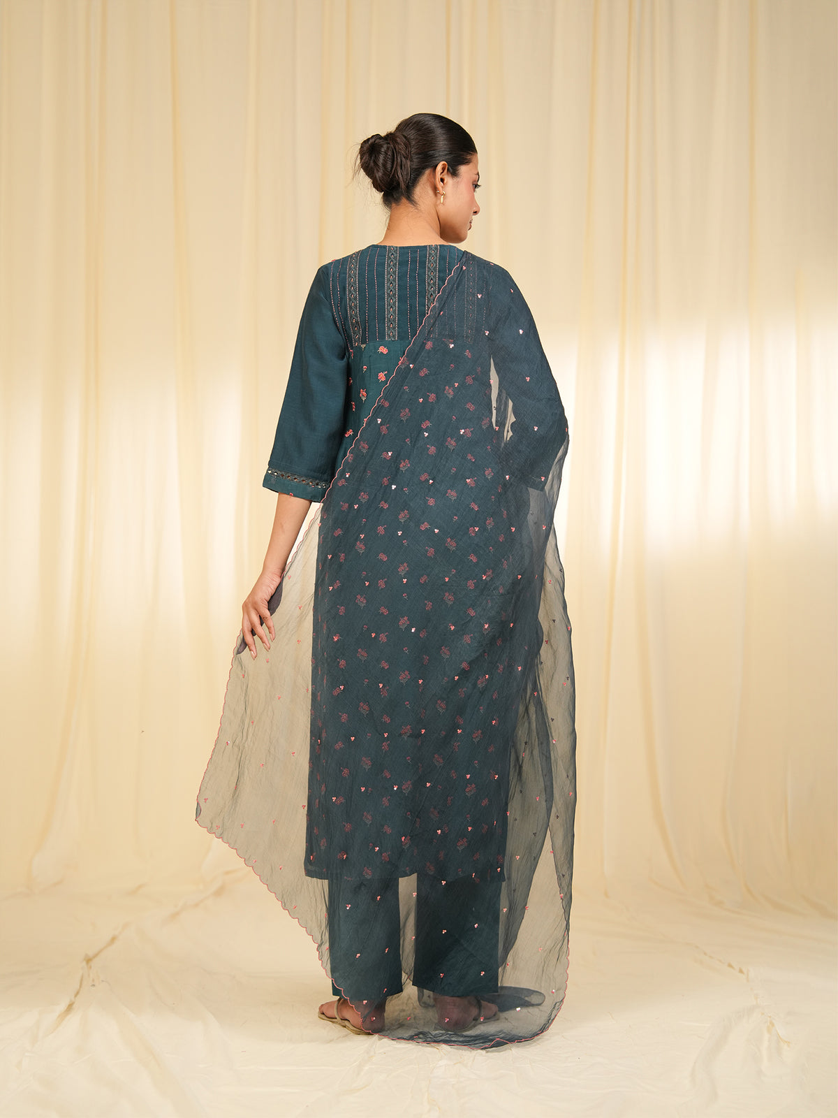 Victorian Harbor Organza Dupatta