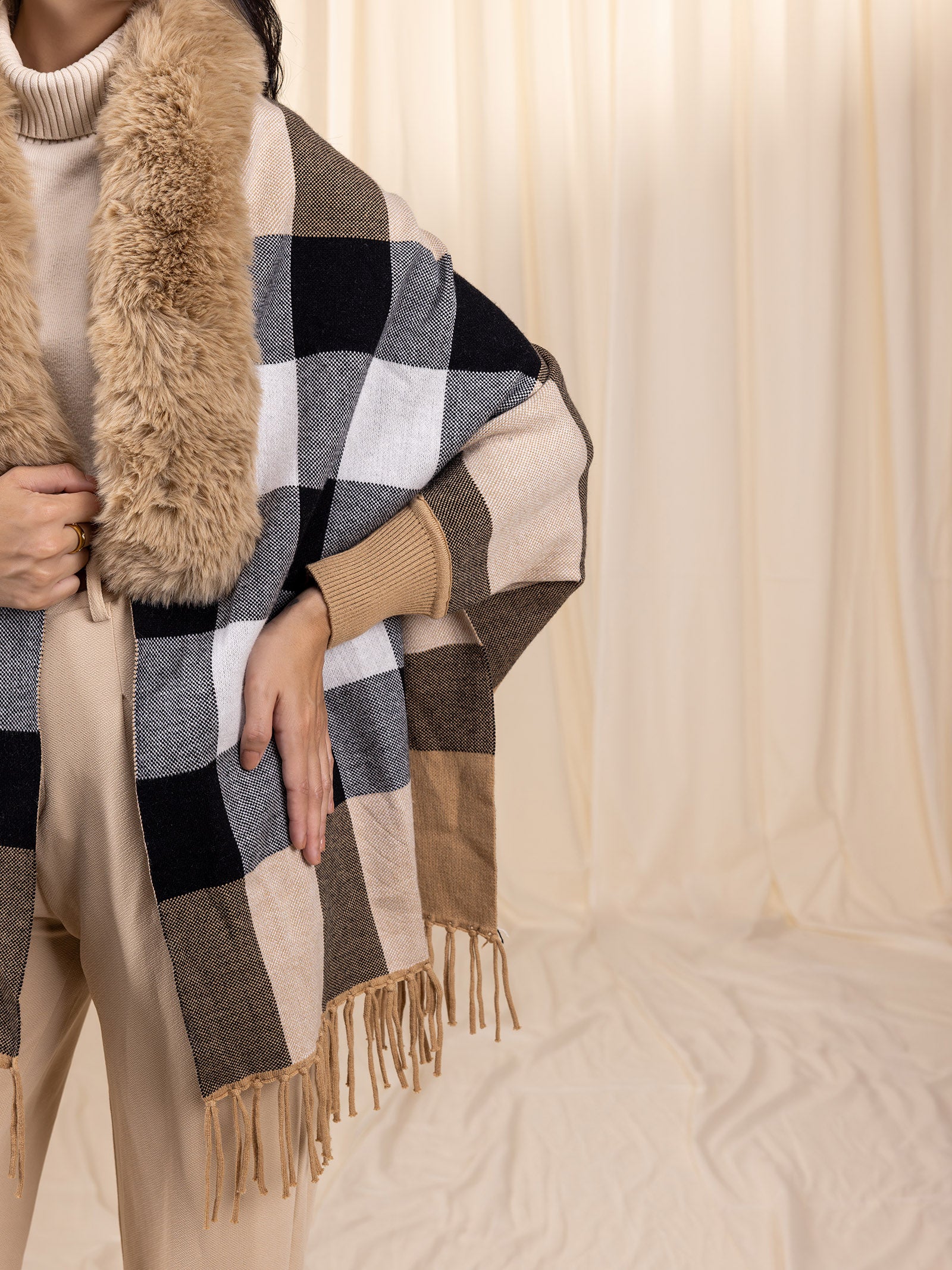 Woollen Checked Brown Cape