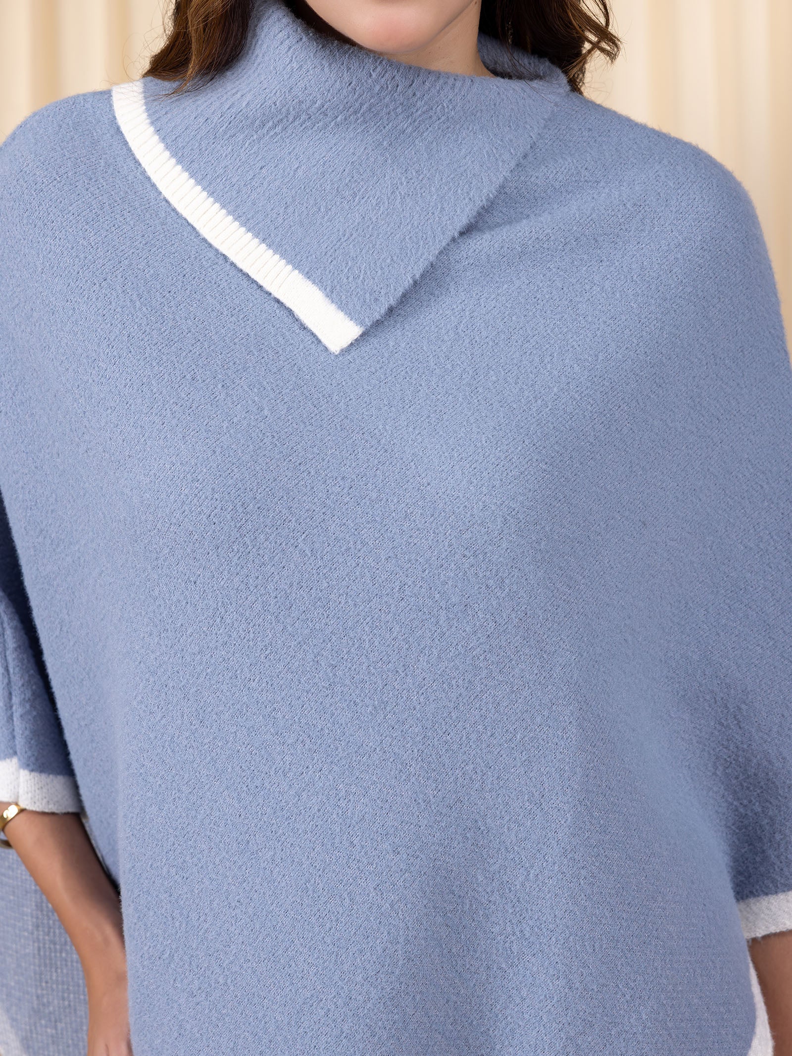 Woollen Collared Poncho - Blueberry