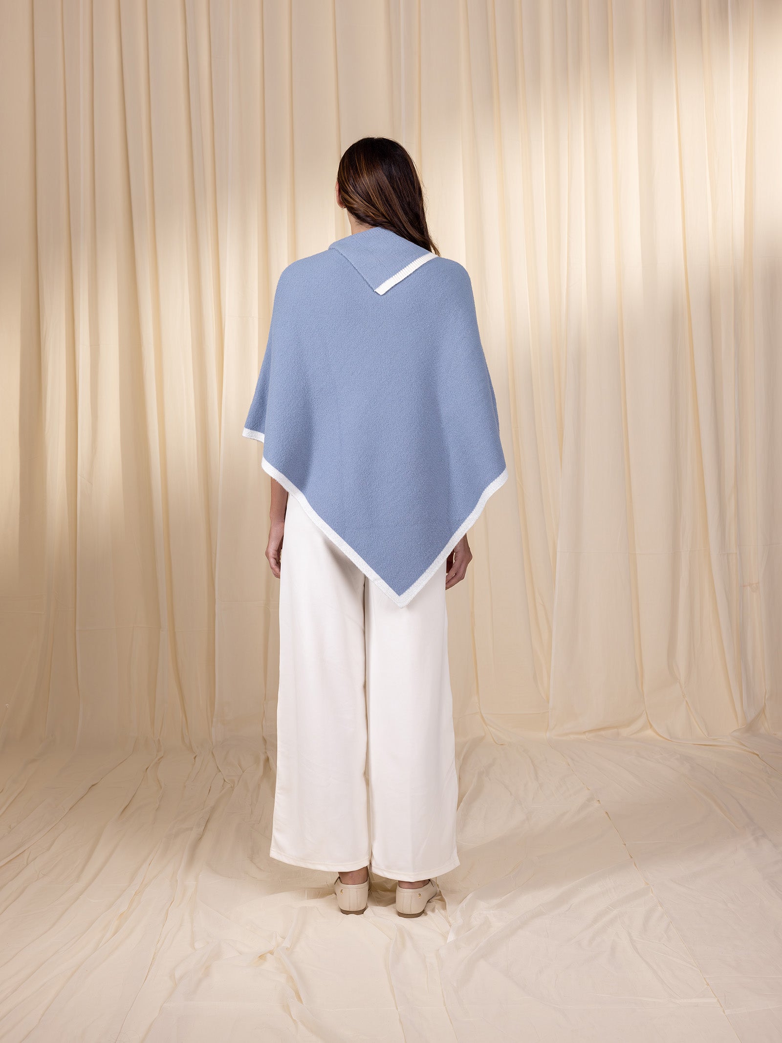 Woollen Collared Poncho - Blueberry
