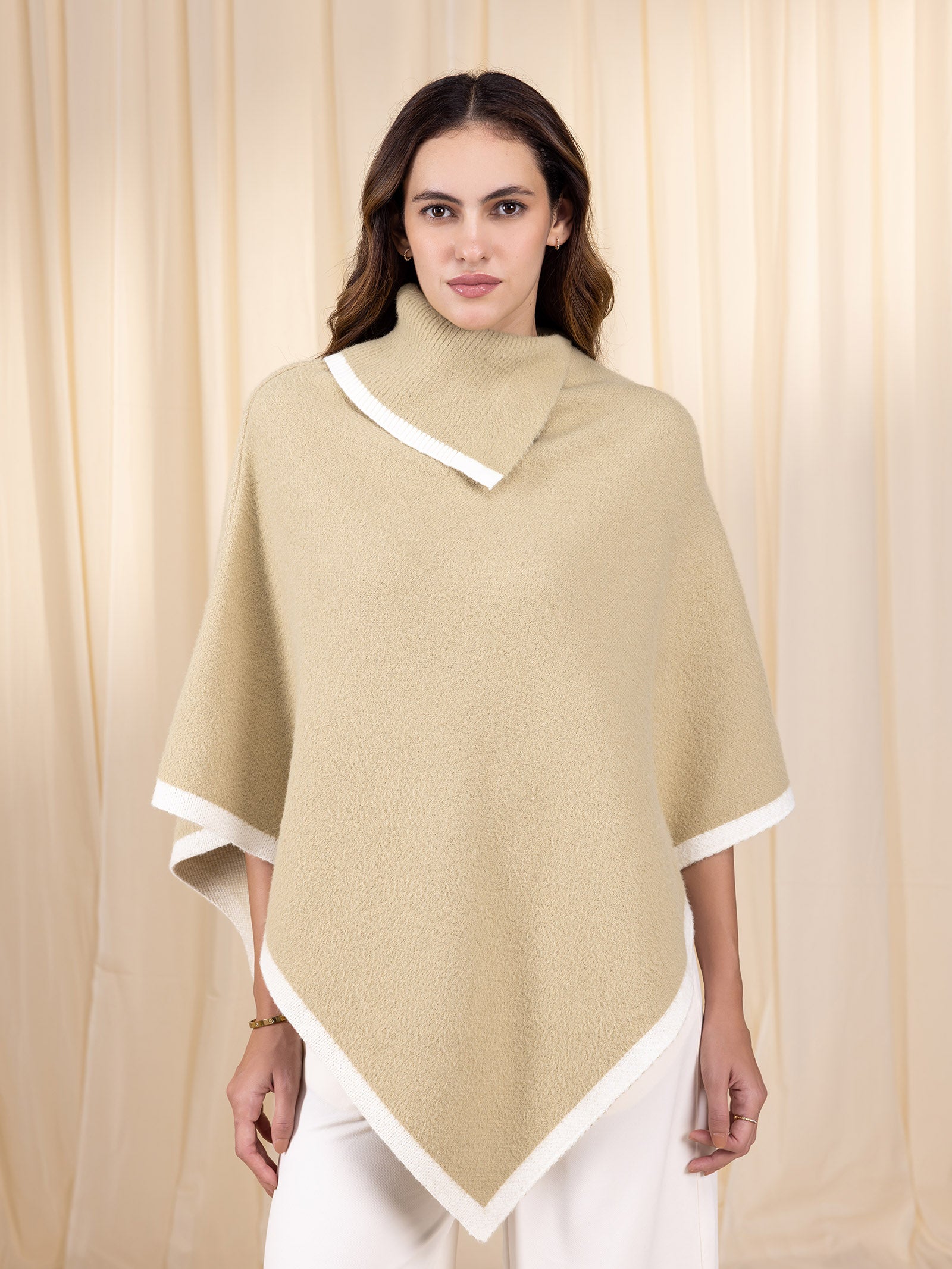 Woollen Collared Poncho - Kiwi