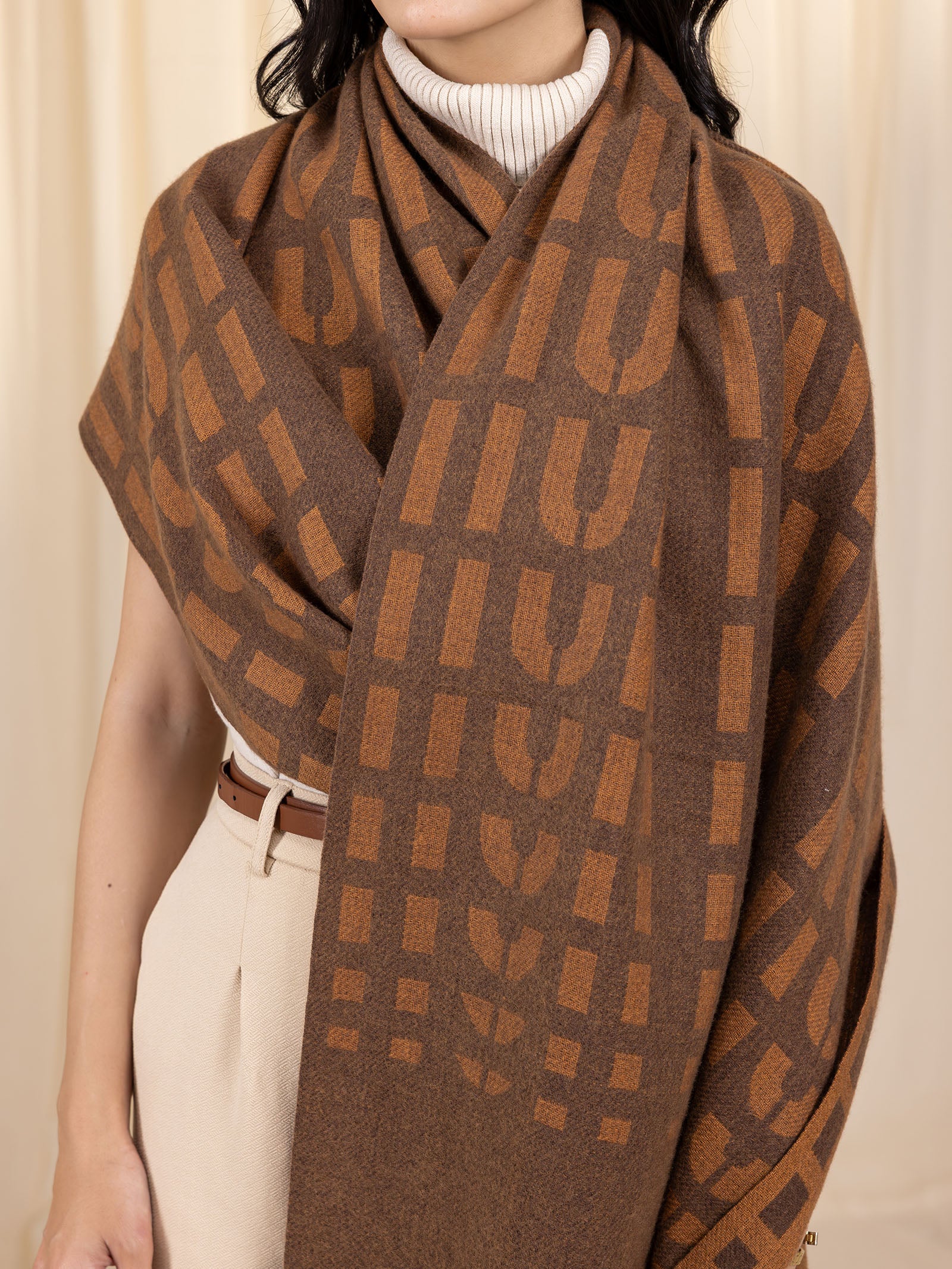 Woollen Reversible Loom Stole - Cinnamon